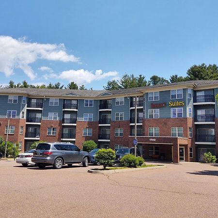 Smart Suites On The Hill South Burlington Esterno foto