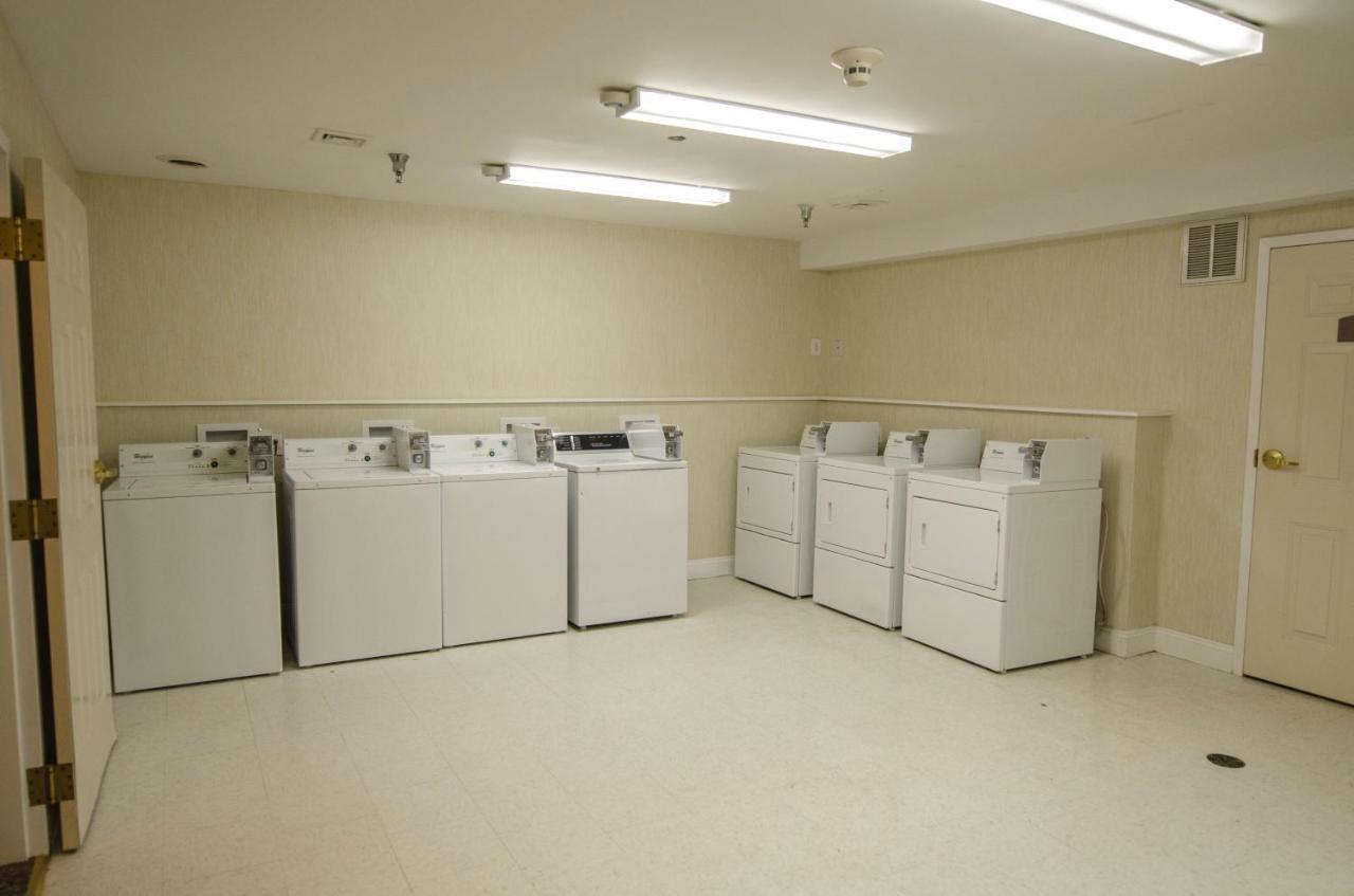 Smart Suites On The Hill South Burlington Esterno foto