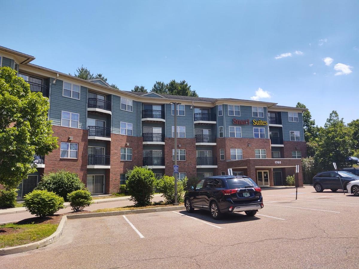 Smart Suites On The Hill South Burlington Esterno foto
